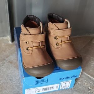 Stride Rite Burrell Tan